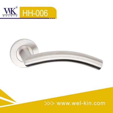 Puerta de madera de acero inoxidable satinado en la manija de la puerta Rose (HH-006)